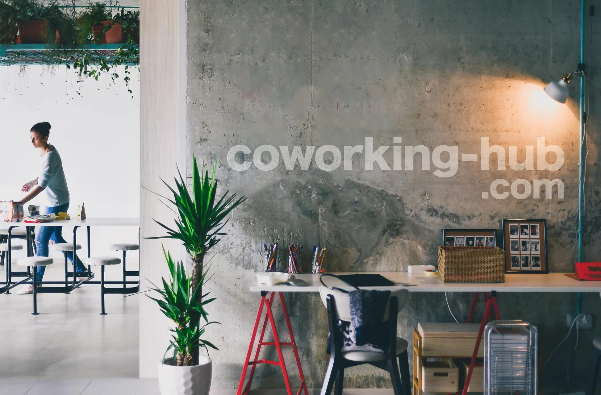 Coworking Space PLUS ONE