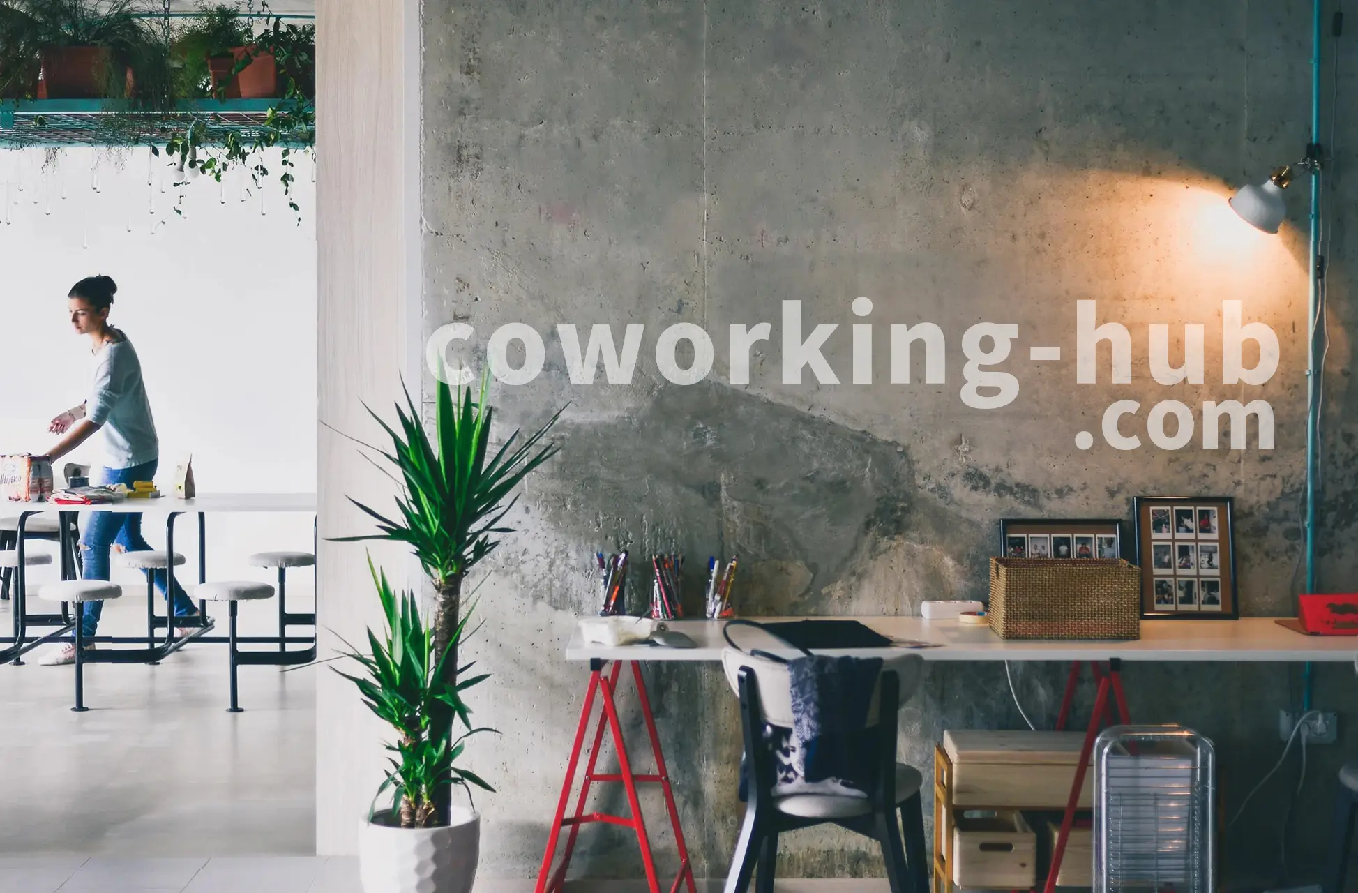 COWORKING-HUB nanyo sign